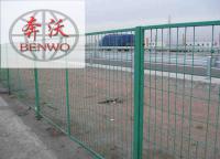 框架護(hù)欄網(wǎng)有什么優(yōu)點(diǎn)？